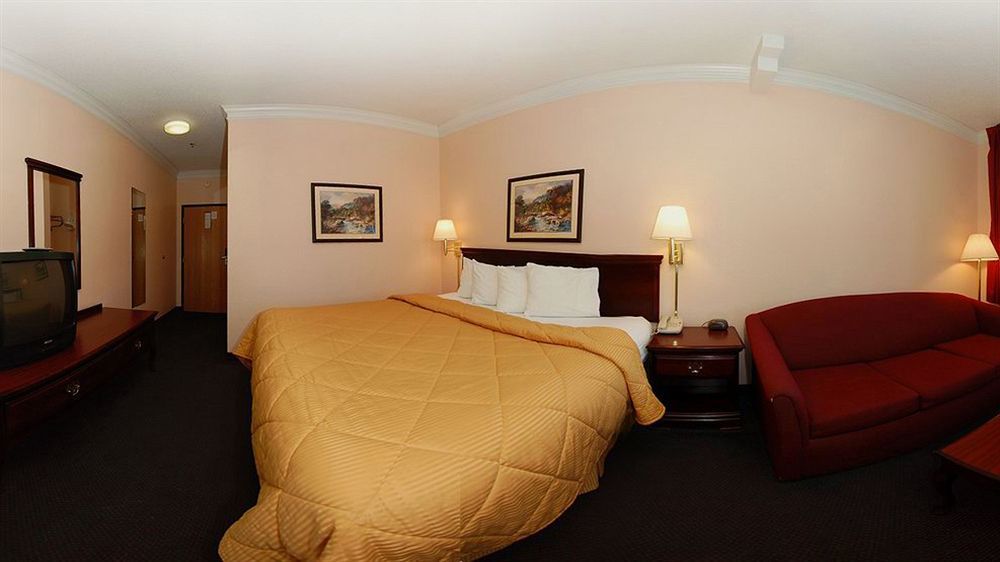 Inn Rodeway 2*